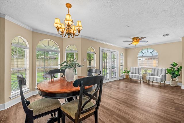 10014 Sweet Gum Lane, Baytown, TX 77521