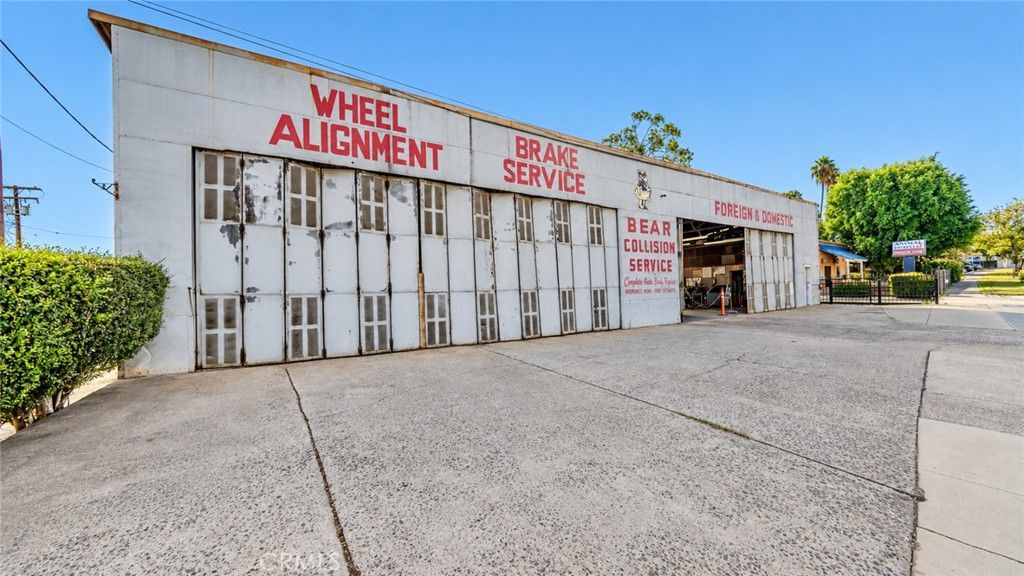 413 E Grand Boulevard, Corona, CA 92879 — exterior