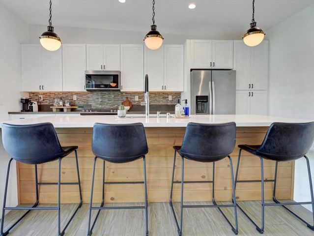 77370 Miles Avenue, Indian Wells, CA 92210