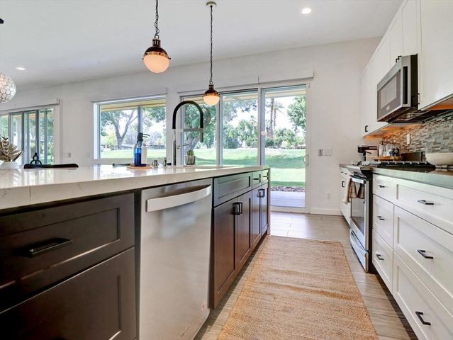 77370 Miles Avenue, Indian Wells, CA 92210