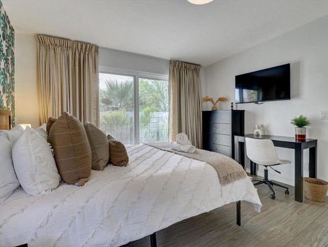 77370 Miles Avenue, Indian Wells, CA 92210