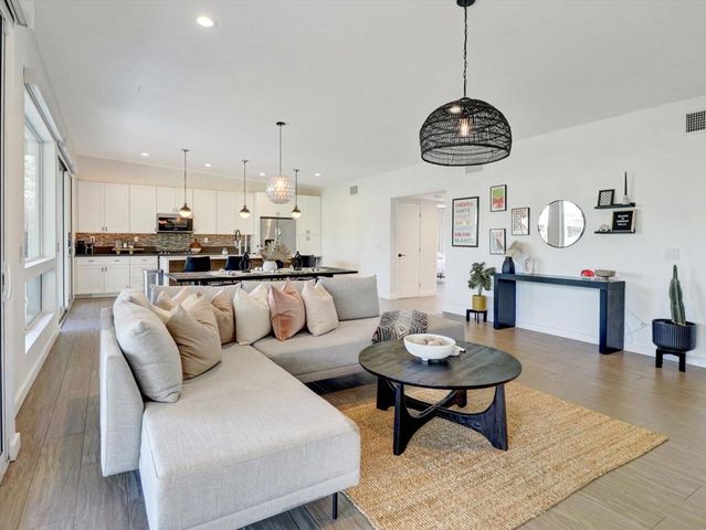 77370 Miles Avenue, Indian Wells, CA 92210