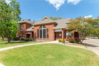 2911 Texas Avenue S 103, College Station, TX 77845