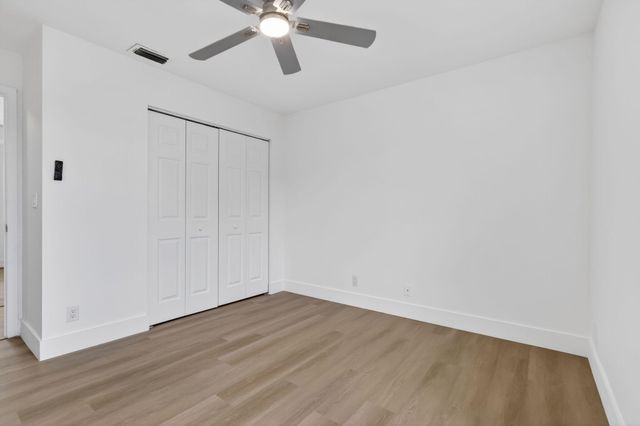 7823 Springfield Lake Drive, Lake Worth, FL 33467