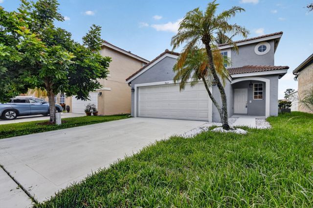 7823 Springfield Lake Drive, Lake Worth, FL 33467