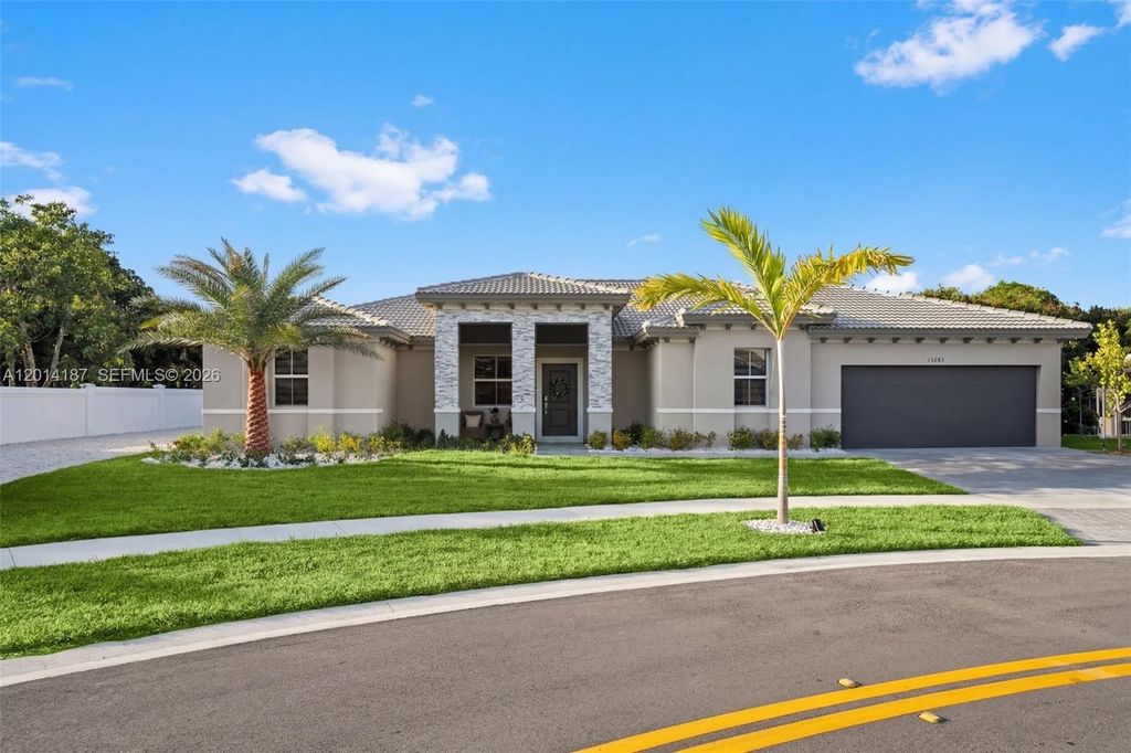13283 SW 188th Terrace, Miami, FL 33177
