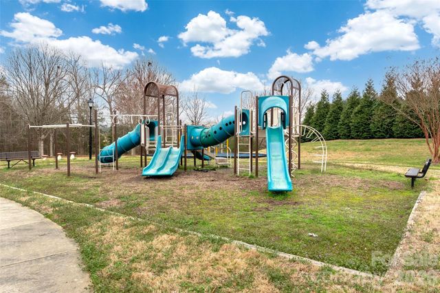 2106 Buckleigh Drive, Charlotte, NC 28215