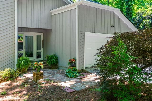 150 Hitching Post Court SE, Marietta, GA 30067
