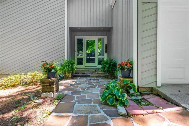150 Hitching Post Court SE, Marietta, GA 30067