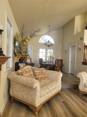 2905 Inglewood Avenue, Redondo Beach, CA 90278