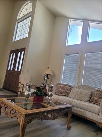 2905 Inglewood Avenue, Redondo Beach, CA 90278