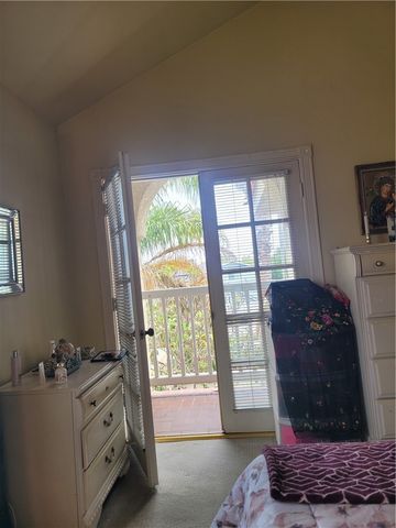 2905 Inglewood Avenue, Redondo Beach, CA 90278