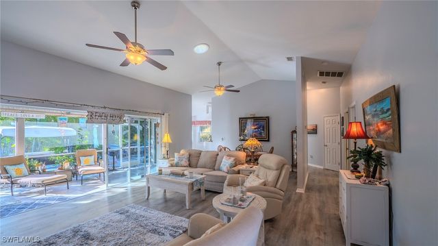 22638 FOREST VIEW DR, Estero, FL 33928