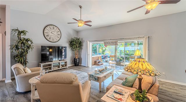 22638 FOREST VIEW DR, Estero, FL 33928