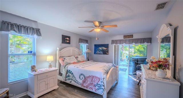 22638 FOREST VIEW DR, Estero, FL 33928