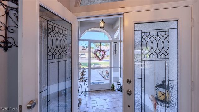 22638 FOREST VIEW DR, Estero, FL 33928