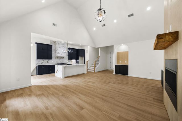 112 Singing Pines Drive, Greenville, SC 29611