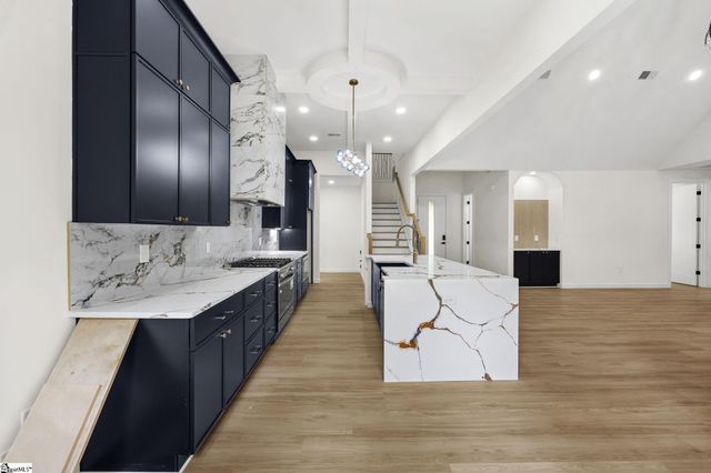 112 Singing Pines Drive, Greenville, SC 29611