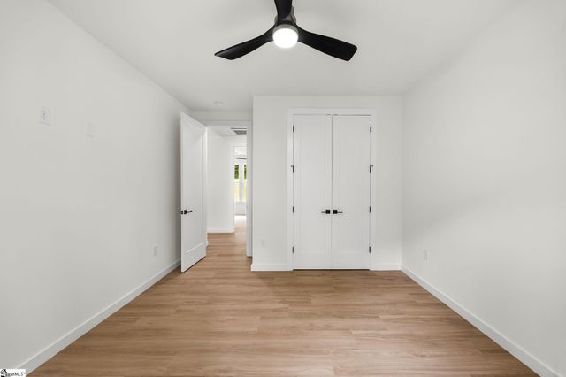 112 Singing Pines Drive, Greenville, SC 29611