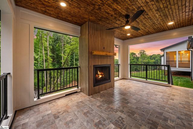 112 Singing Pines Drive, Greenville, SC 29611