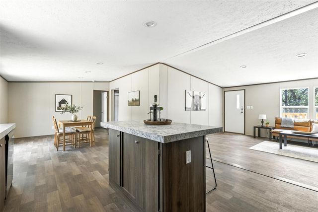 152 Jody Lane, Azle, TX 76020