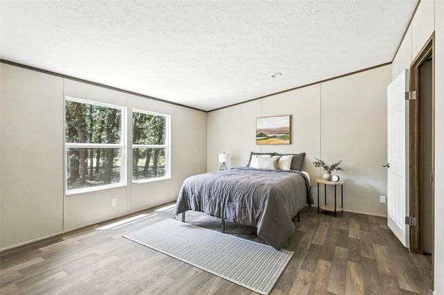 152 Jody Lane, Azle, TX 76020