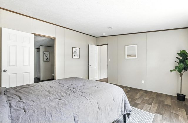 152 Jody Lane, Azle, TX 76020