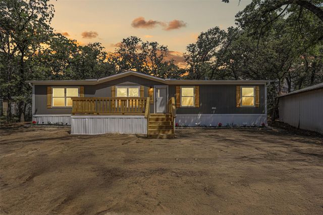 152 Jody Lane, Azle, TX 76020