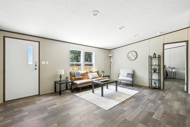 152 Jody Lane, Azle, TX 76020