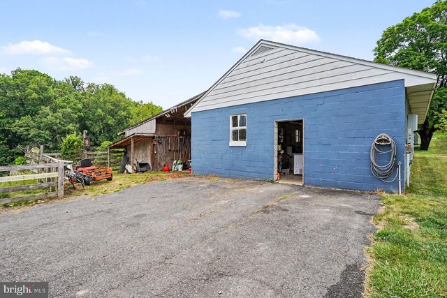 3214 SANDY HOOK RD, Street, MD 21154