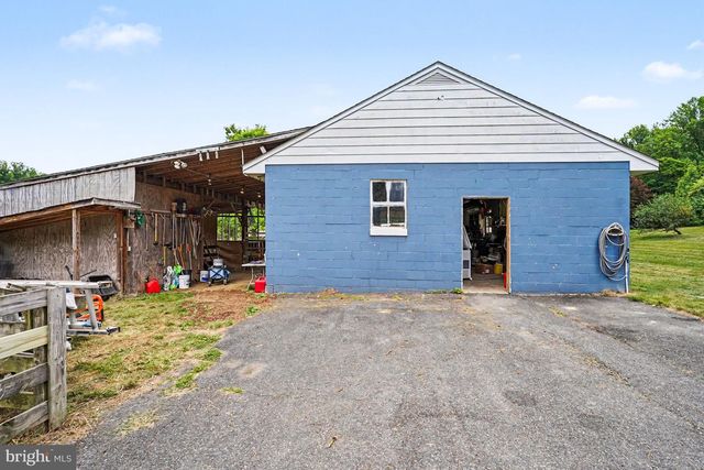3214 SANDY HOOK RD, Street, MD 21154