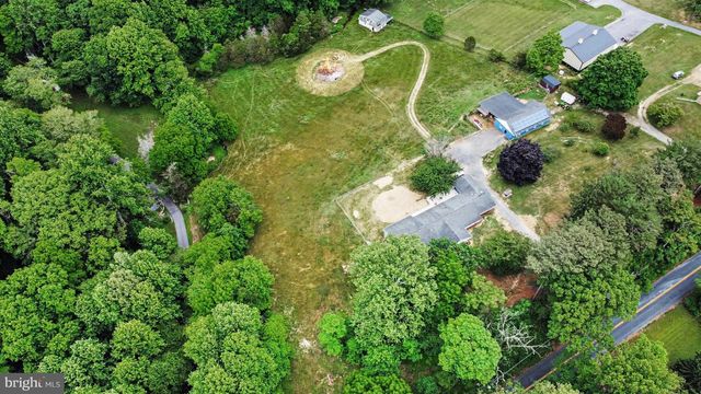 3214 SANDY HOOK RD, Street, MD 21154