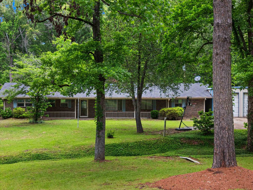 4753 E COUNTRY CLUB RD, Hallsville, TX 75650