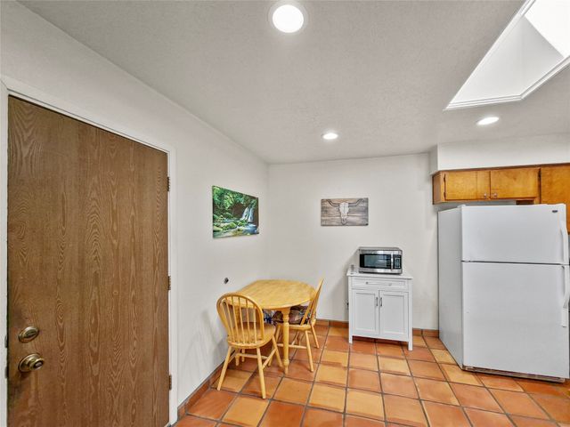 2859 Calle De Oriente, Santa Fe, NM 87507