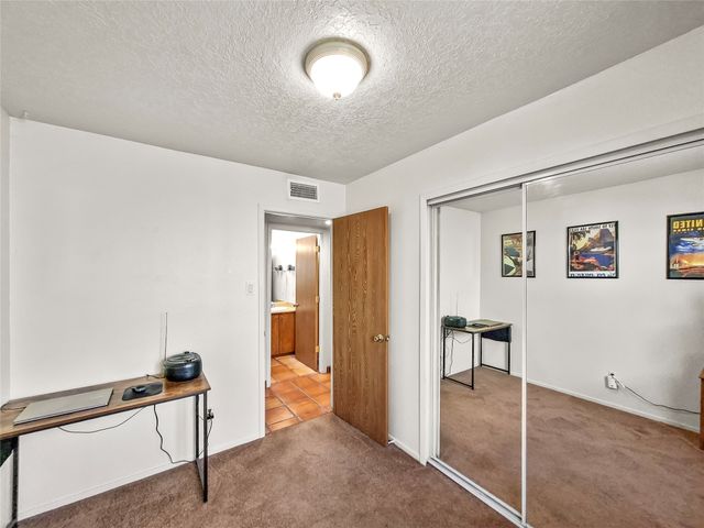 2859 Calle De Oriente, Santa Fe, NM 87507