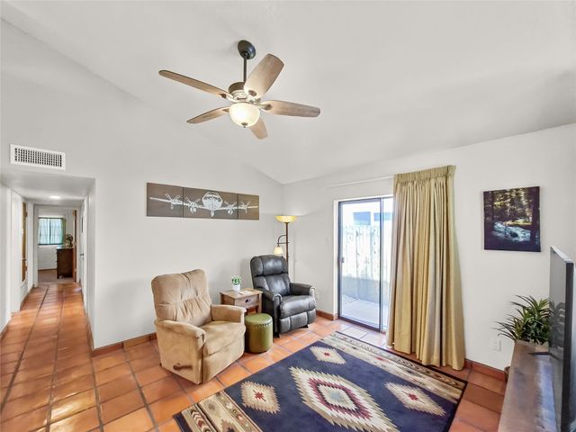 2859 Calle De Oriente, Santa Fe, NM 87507