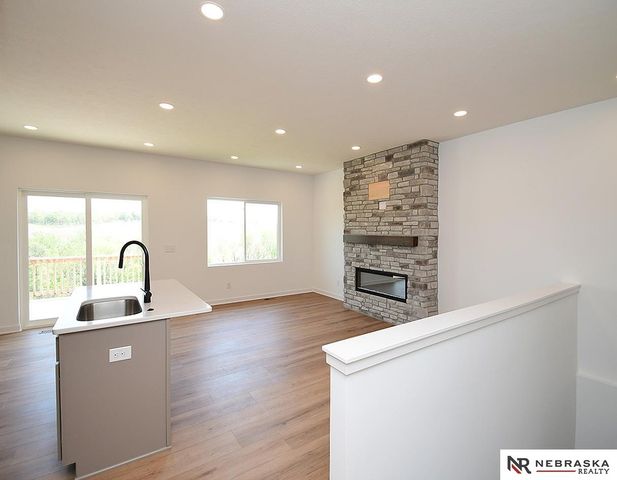 14806 Bruning Street, Bennington, NE 68007