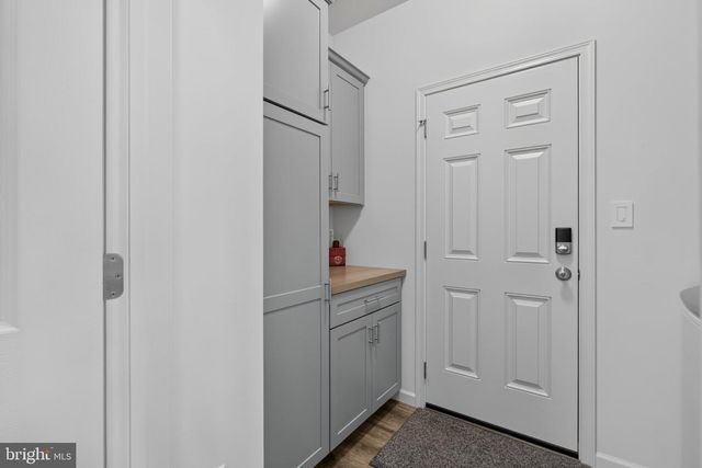 228 FLINTWOOD DR, Oxford, PA 19363