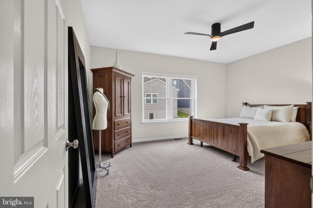 228 FLINTWOOD DR, Oxford, PA 19363