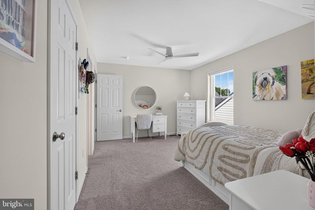 228 FLINTWOOD DR, Oxford, PA 19363