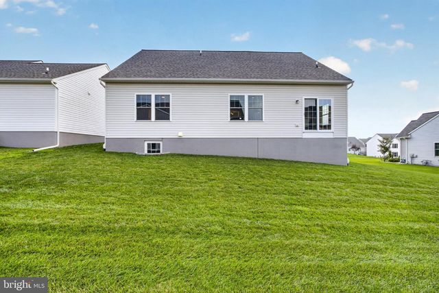 228 FLINTWOOD DR, Oxford, PA 19363