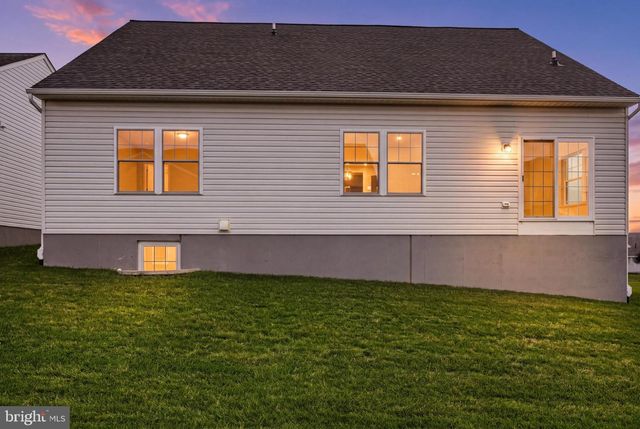 228 FLINTWOOD DR, Oxford, PA 19363