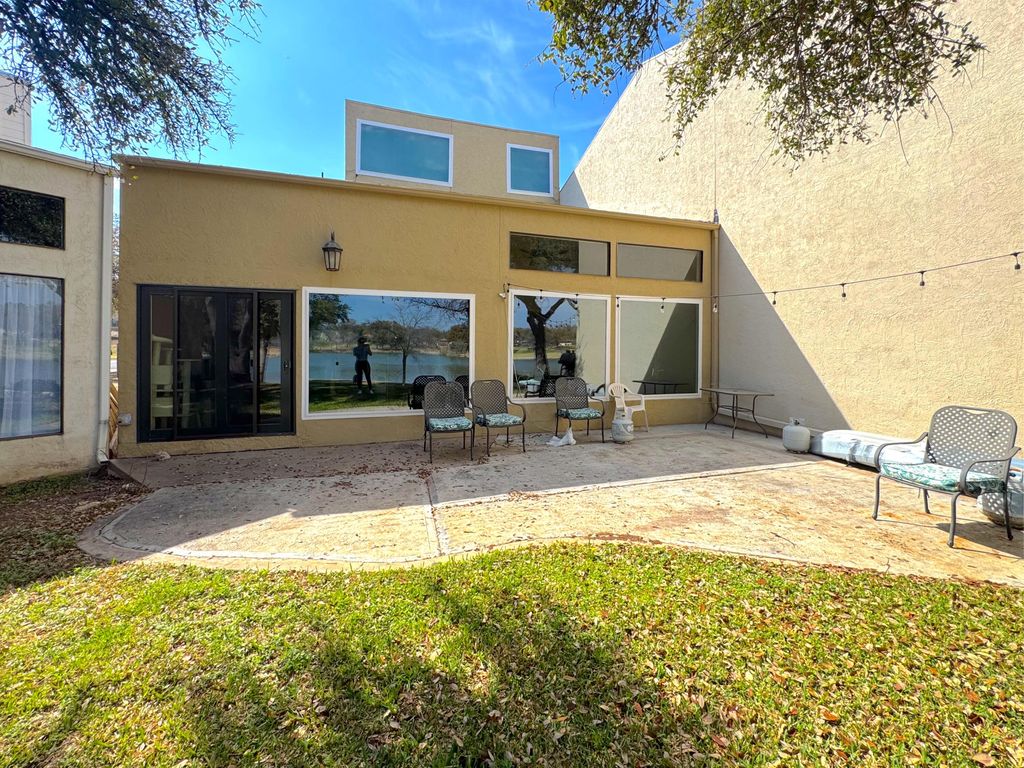 Image 18 of property listing at 2542 Lindenwood Drive, San Angelo, TX 76904