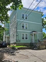 33 Chester Street, Woonsocket, RI 02895