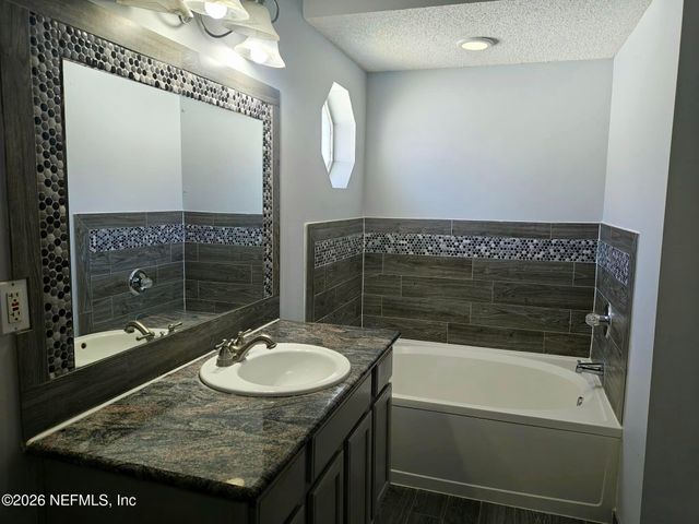 11087 DUSENBURG CT Court, Jacksonville, FL 32246