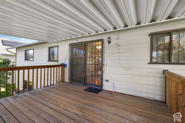 1030 W 25 S, Clearfield, UT 84015
