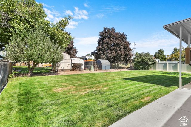 1030 W 25 S, Clearfield, UT 84015