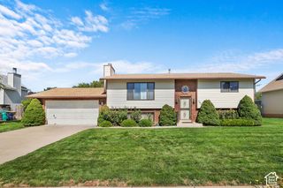 1030 W 25 S, Clearfield, UT 84015