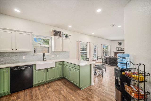 9600 Fox Hill Drive, Fort Worth, TX 76131
