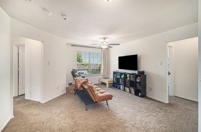 9600 Fox Hill Drive, Fort Worth, TX 76131
